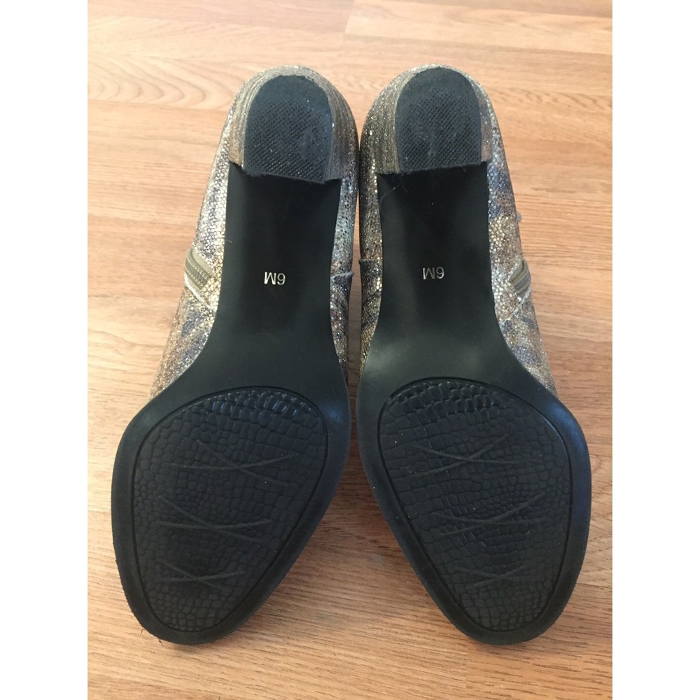 Sequin Tiger Booties - image 5